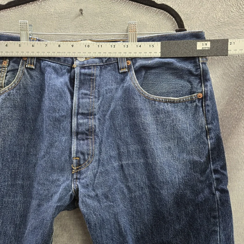 Levi's 501 Men Jeans 38X32 Blue Denim Original Fit Straight Leg Button Fly Y2K‎